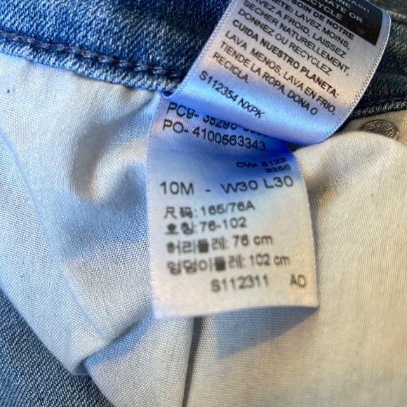 Levi’s High Rise Skinny 10 - Picture 4 of 4